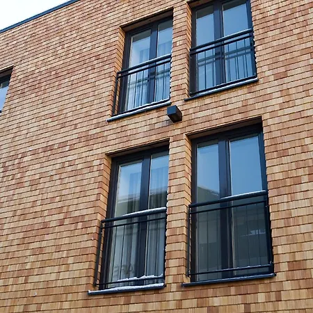 بيزيز سكاي 4*