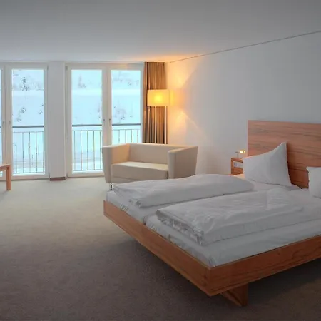 Pepis Skihotel 4* 장크트안톤암아를베르크