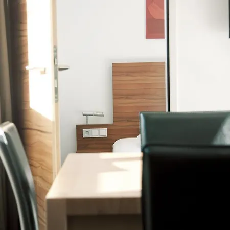 Pepis Skihotel Санкт-Антон-ам-Арльберг