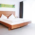Pepis Skihotel 4* Sankt Anton am Arlberg