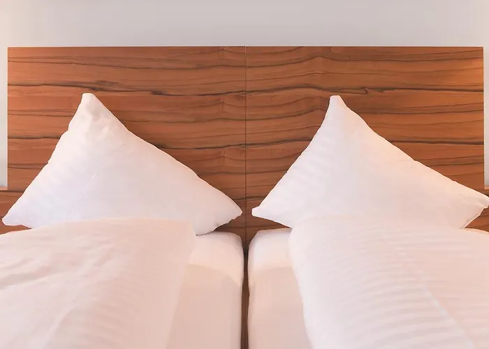 Pepis Skihotel 4* Санкт-Антон-ам-Арльберг